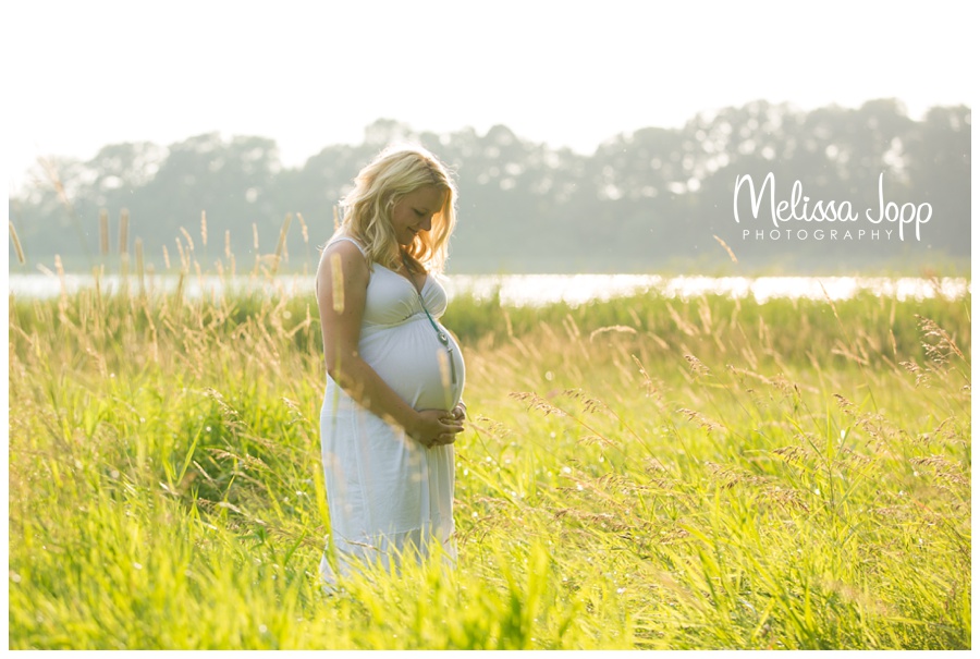 maternity pictures with long whtie dress  pictures with waconia mn maternity photographer